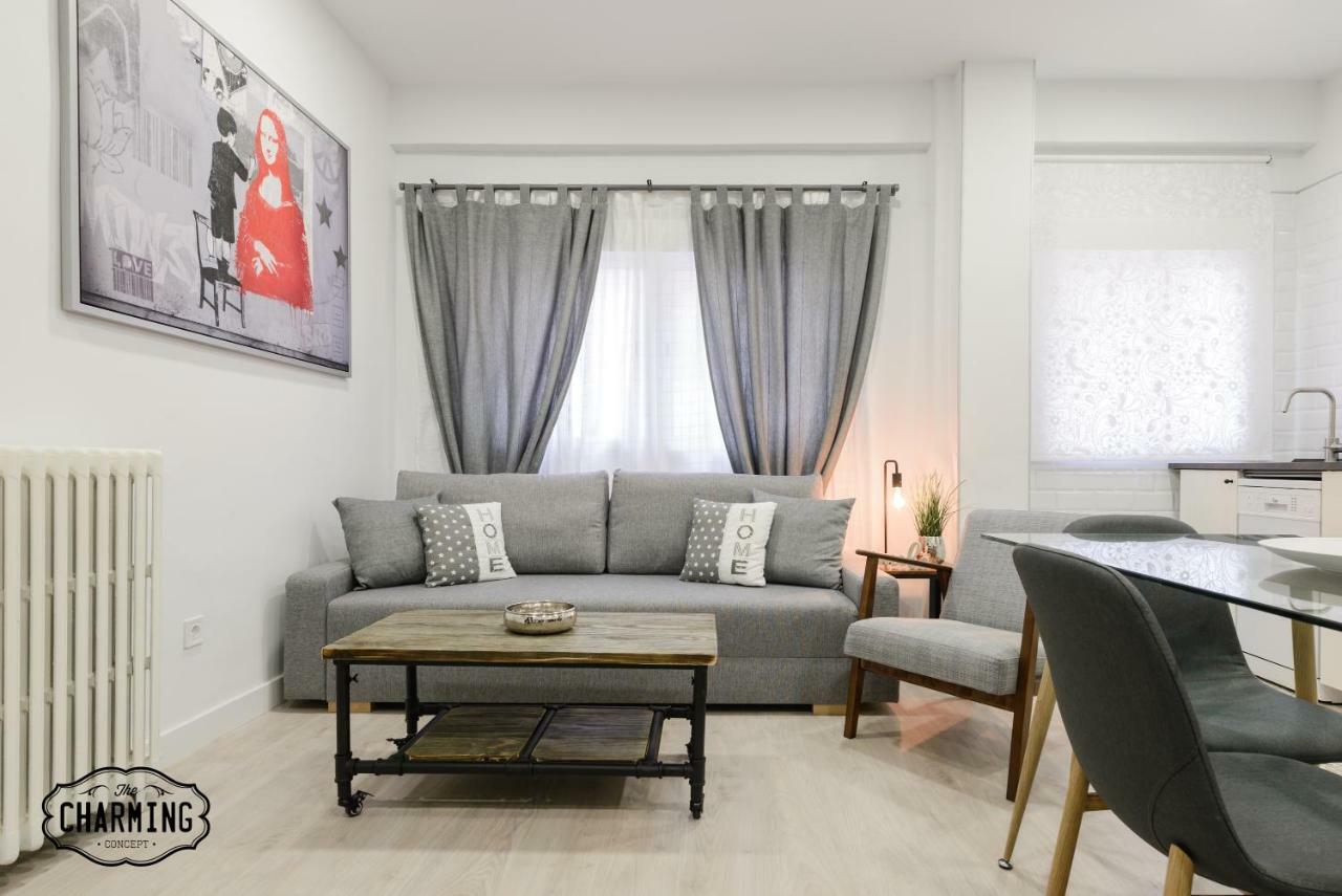 Charming Puerta De Toledo Apartment Madrid Exterior photo